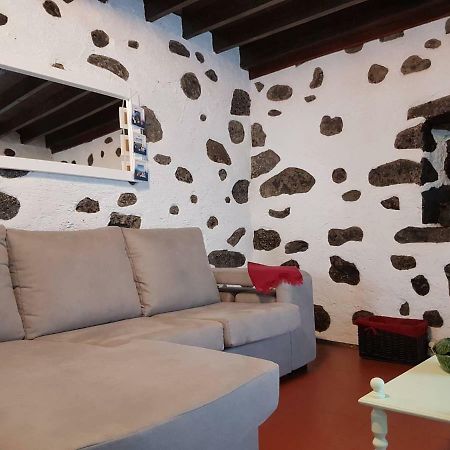 Join Our Relaxed House Near The Beach - Mosteiros Моштейруш Екстер'єр фото